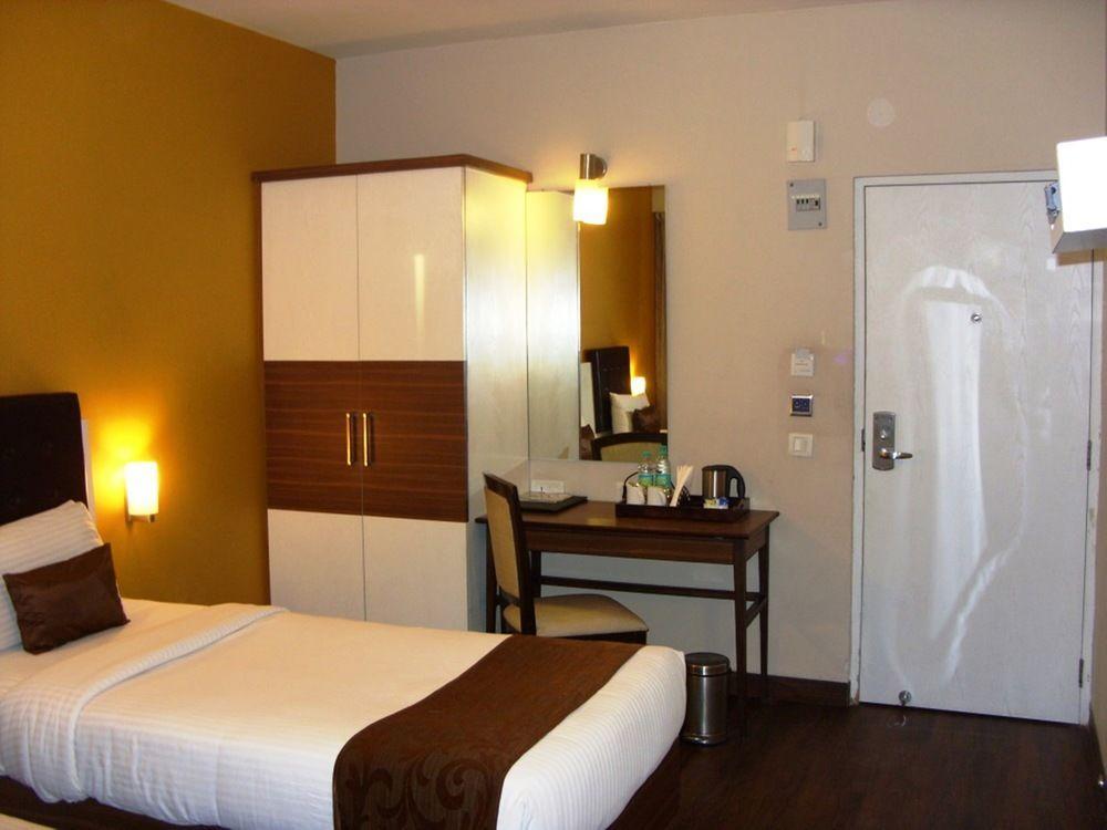 Mango Hotels, Samed Agra Agra  Exteriér fotografie