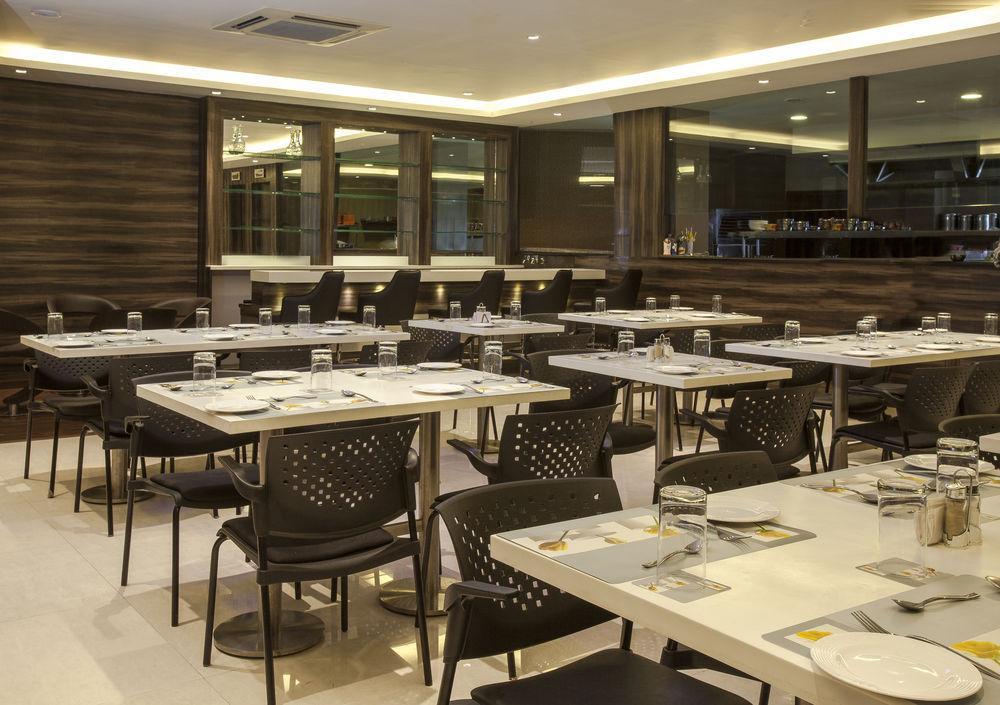 Mango Hotels, Samed Agra Agra  Exteriér fotografie